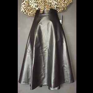 Plus Size  Faux Leather Mini Skirt